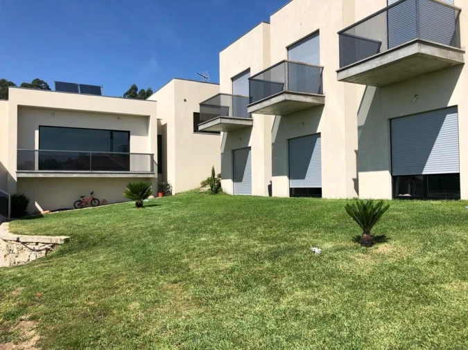 Moradia T3 para Venda em Silva Escura e Dornelas Foto 12