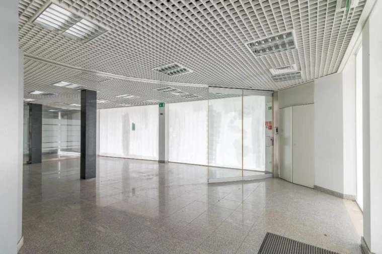 Negócio para Venda em Arazede Foto 4