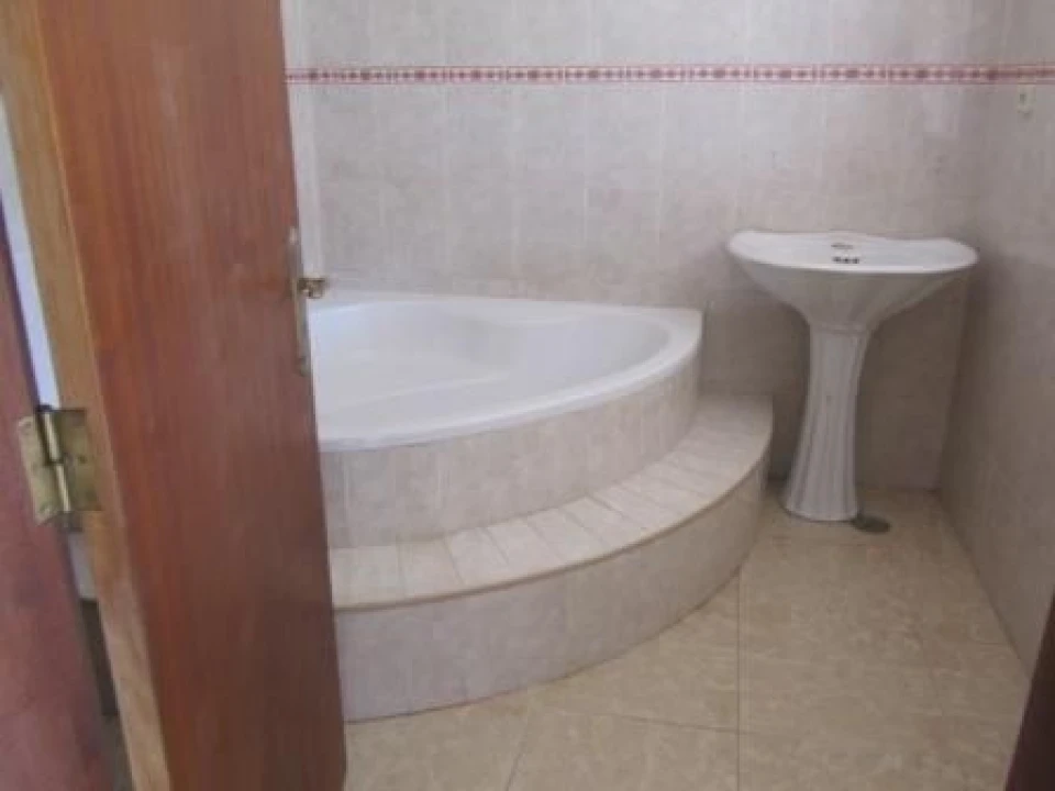 Moradia T1 para Venda em Soure Foto 10