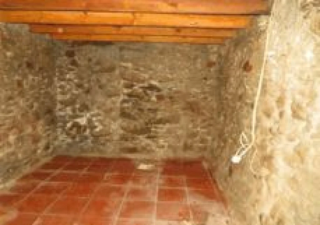 Moradia T2 para Venda em Miranda do Corvo Foto 9