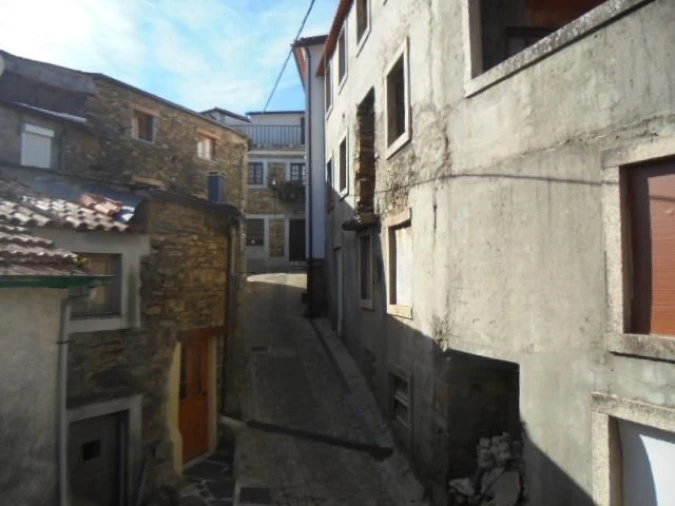 Moradia T5 para Venda em Pampilhosa da Serra Foto 2