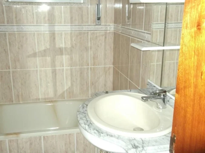 Moradia T2 para Venda em Ervedosa do Douro Foto 10