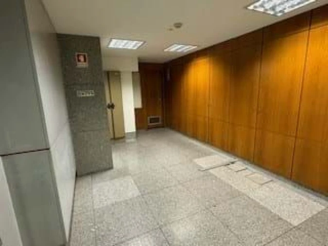 Negócio para Venda em Sé Nova, Santa Cruz, Almedina e São Bartolomeu Foto 10