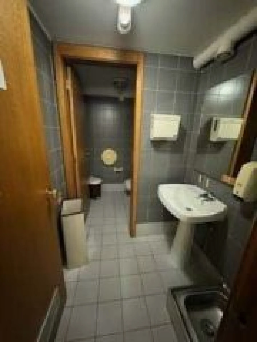 Negócio para Venda em Sé Nova, Santa Cruz, Almedina e São Bartolomeu Foto 8