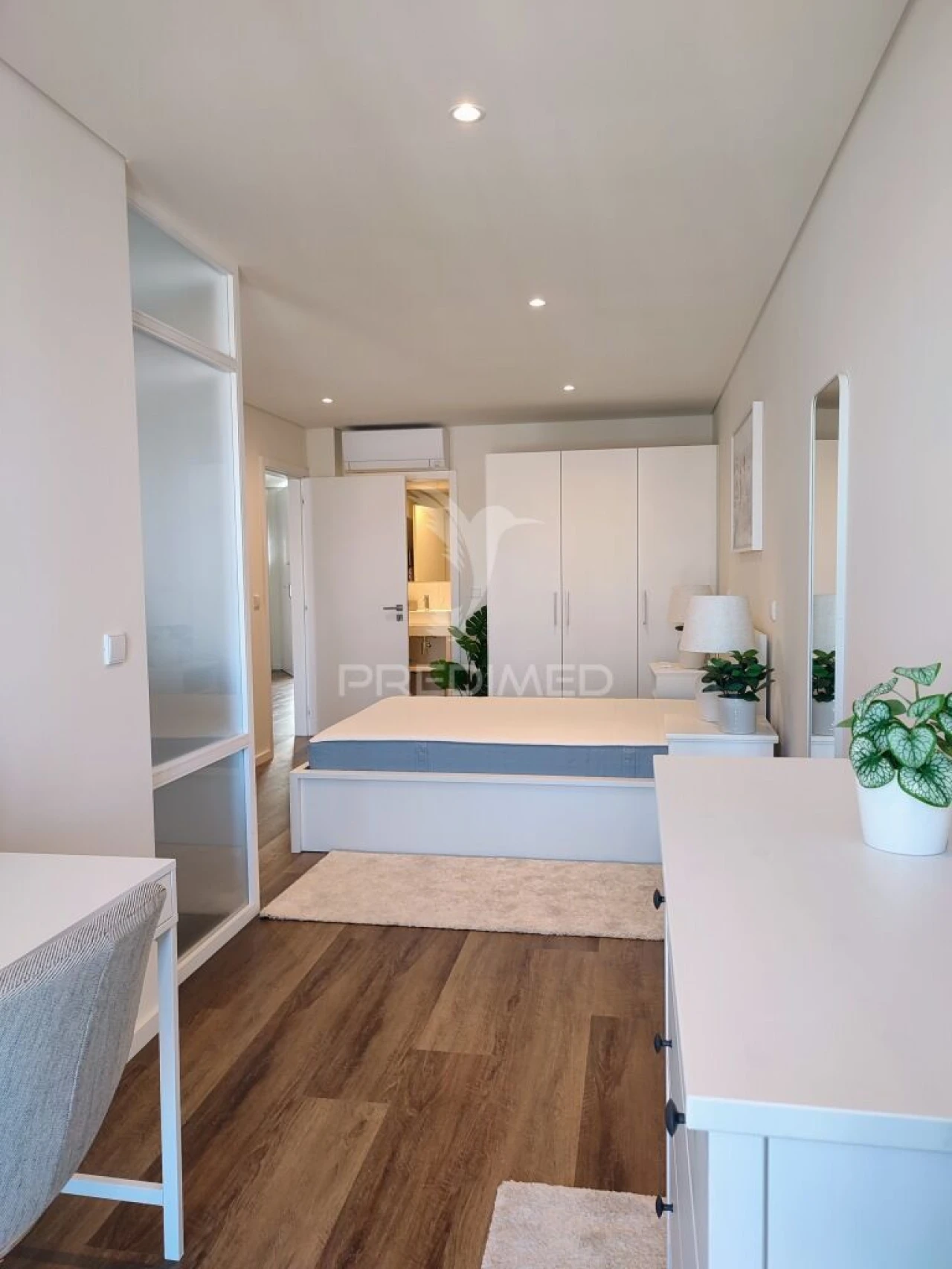 Apartamento T2 para Venda em Cedofeita, Santo Ildefonso, Sé, Miragaia, São Nicolau e Vitória Foto 10