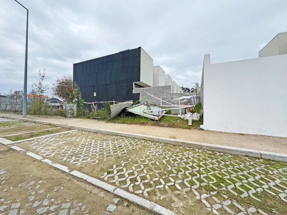 Terreno para Venda em Touguinha e Touguinhó Foto 3