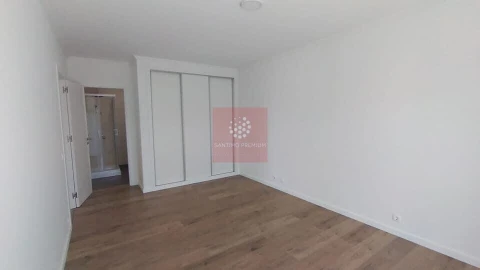 Moradia T3 para Venda em Ericeira