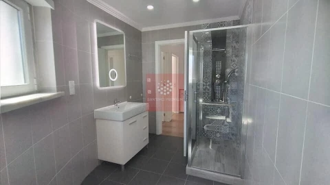 Moradia T3 para Venda em Ericeira