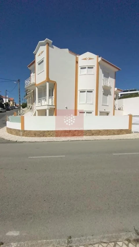 Moradia T3 para Venda em Ericeira