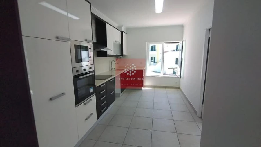 Moradia T3 para Venda em Ericeira Foto 2