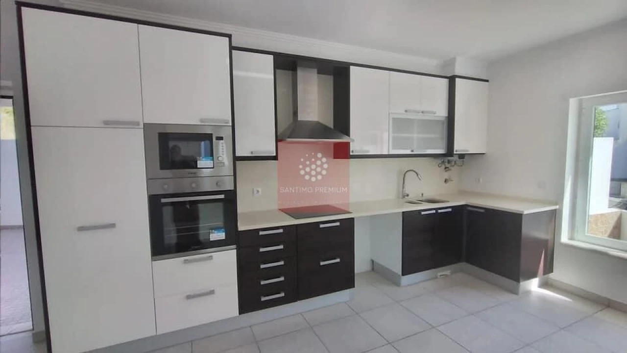 Moradia T3 para Venda em Ericeira Foto 1