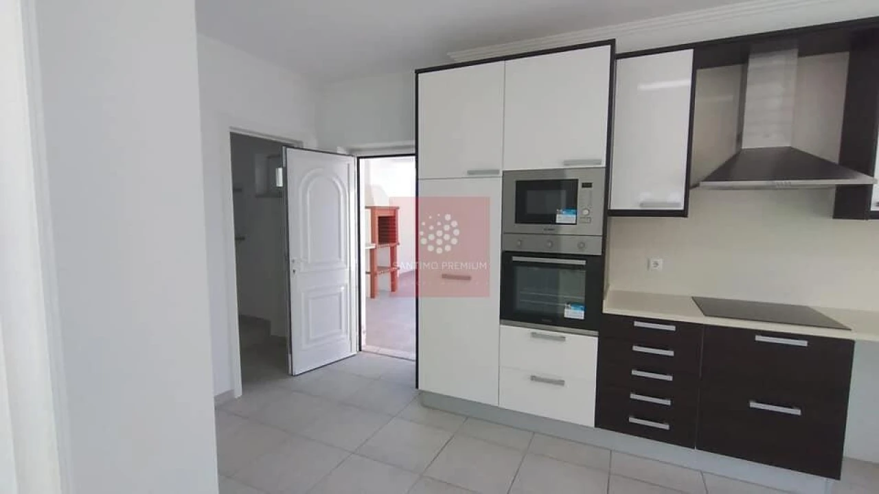 Moradia T3 para Venda em Ericeira Foto 3