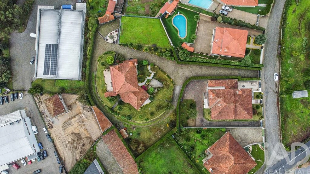 Moradia T3 para Venda em Abação e Gémeos Foto 29