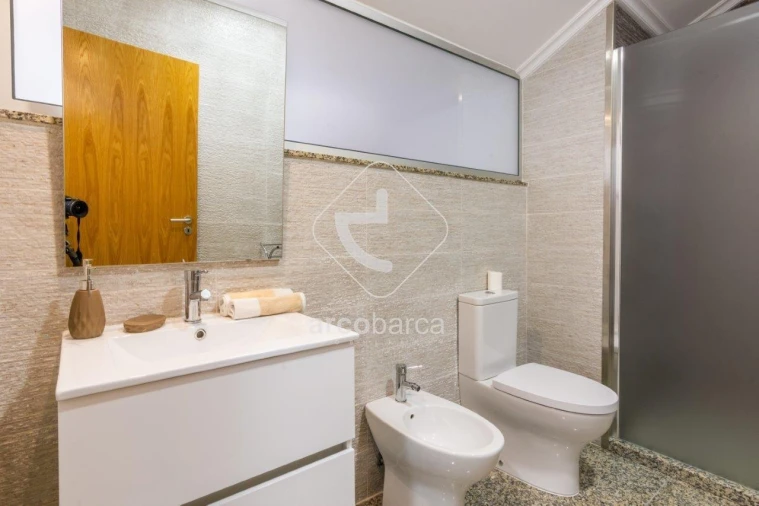 Moradia T4 para Venda em Jolda (Madalena) e Rio Cabrão Foto 20