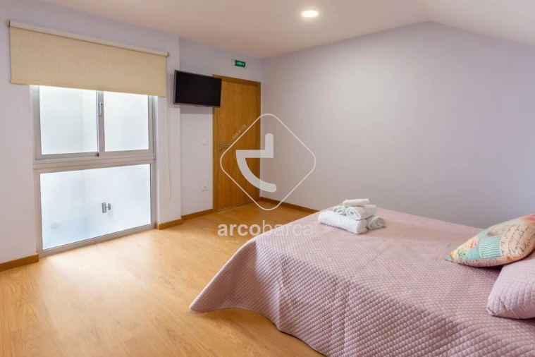 Moradia T4 para Venda em Jolda (Madalena) e Rio Cabrão Foto 19