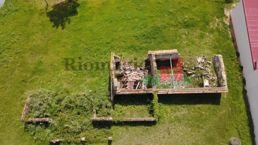 Terreno para Venda em Alvorninha Foto 2