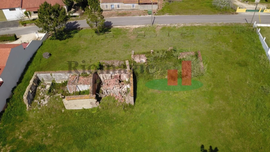 Terreno para Venda em Alvorninha Foto 31