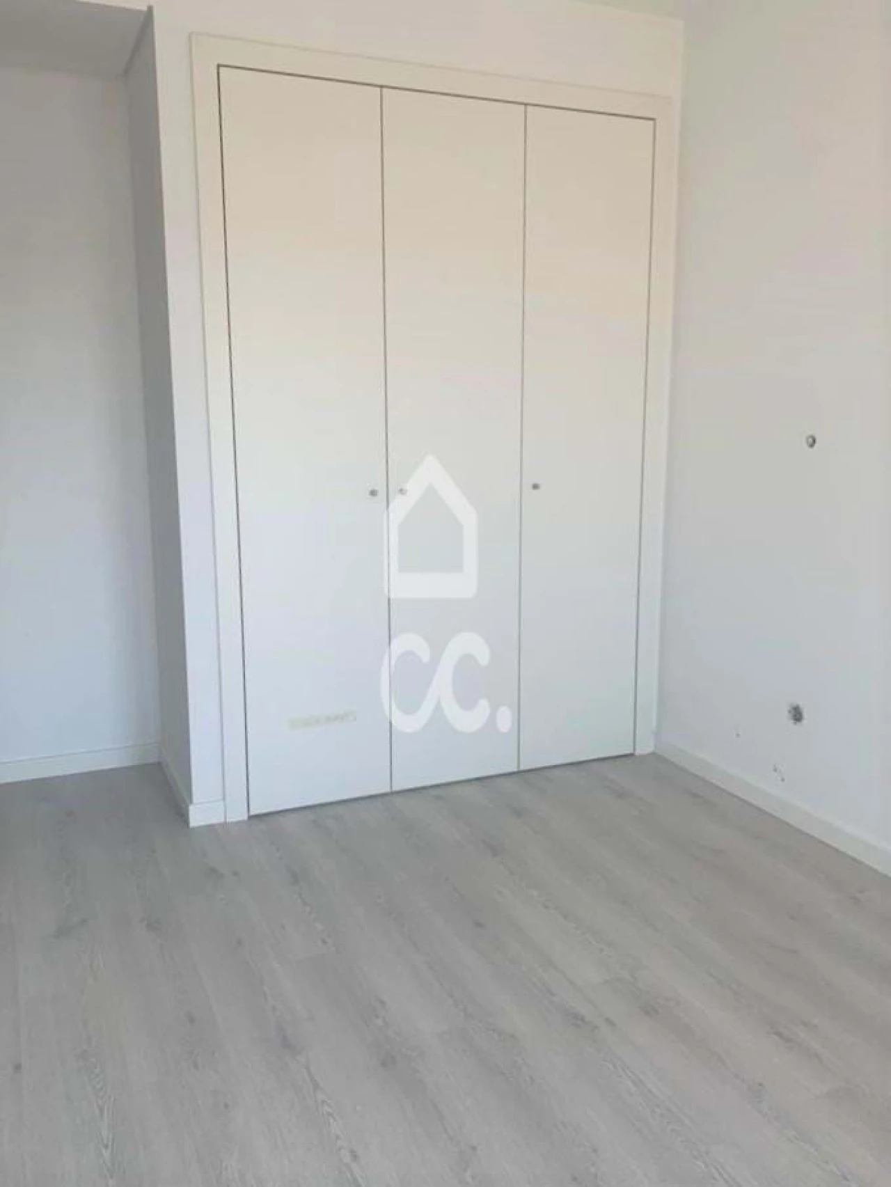 Apartamento T2 para Venda em Corroios Foto 4