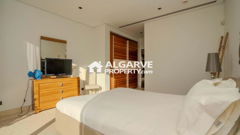 Moradia T13 para Venda em Quarteira