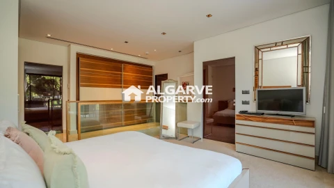 Moradia T13 para Venda em Quarteira