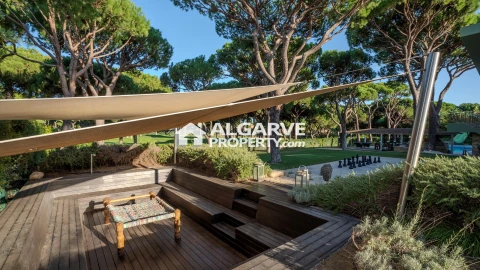 Moradia T13 para Venda em Quarteira