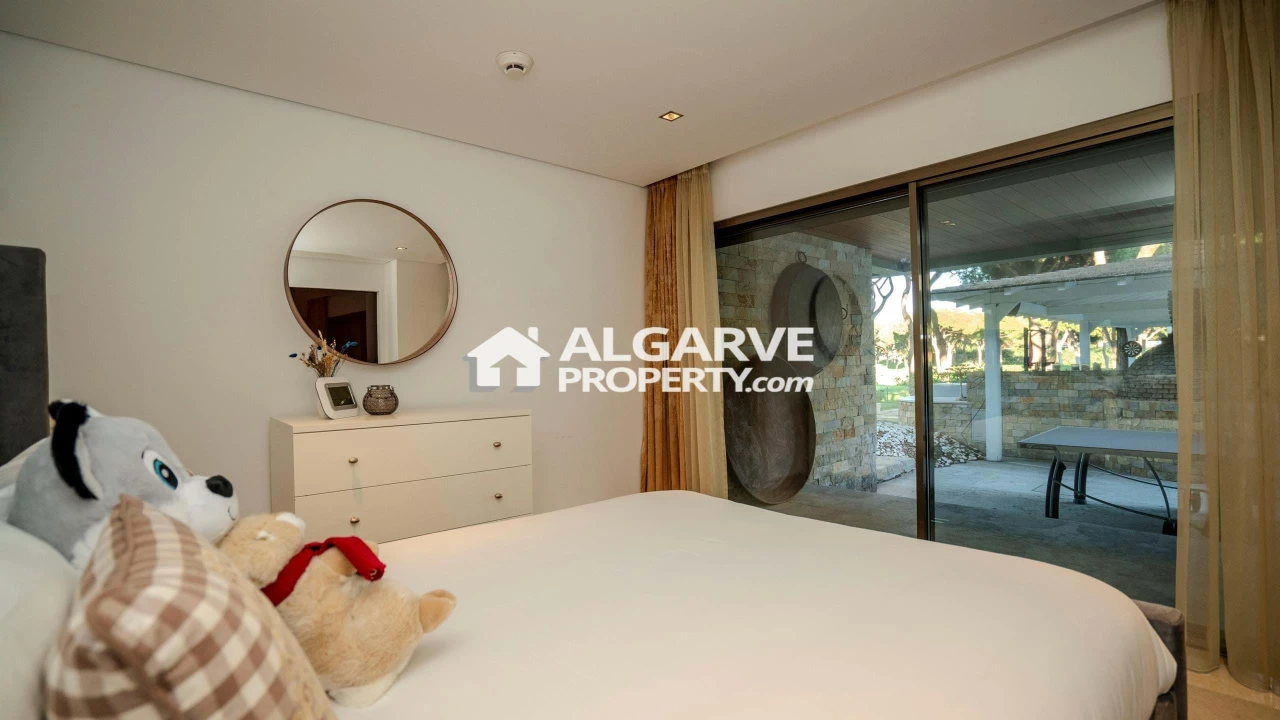 Moradia T13 para Venda em Quarteira Foto 66