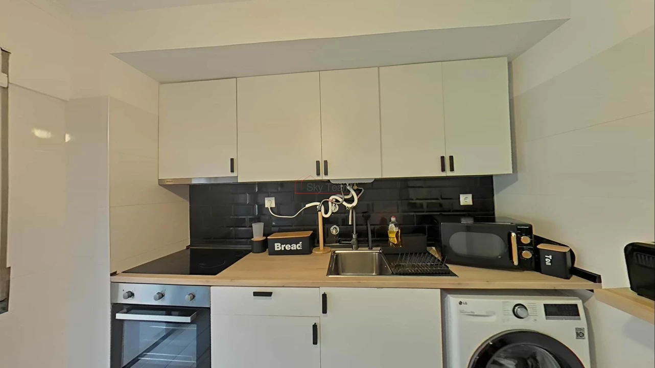 Apartamento T1 para Venda em Amora Foto 20