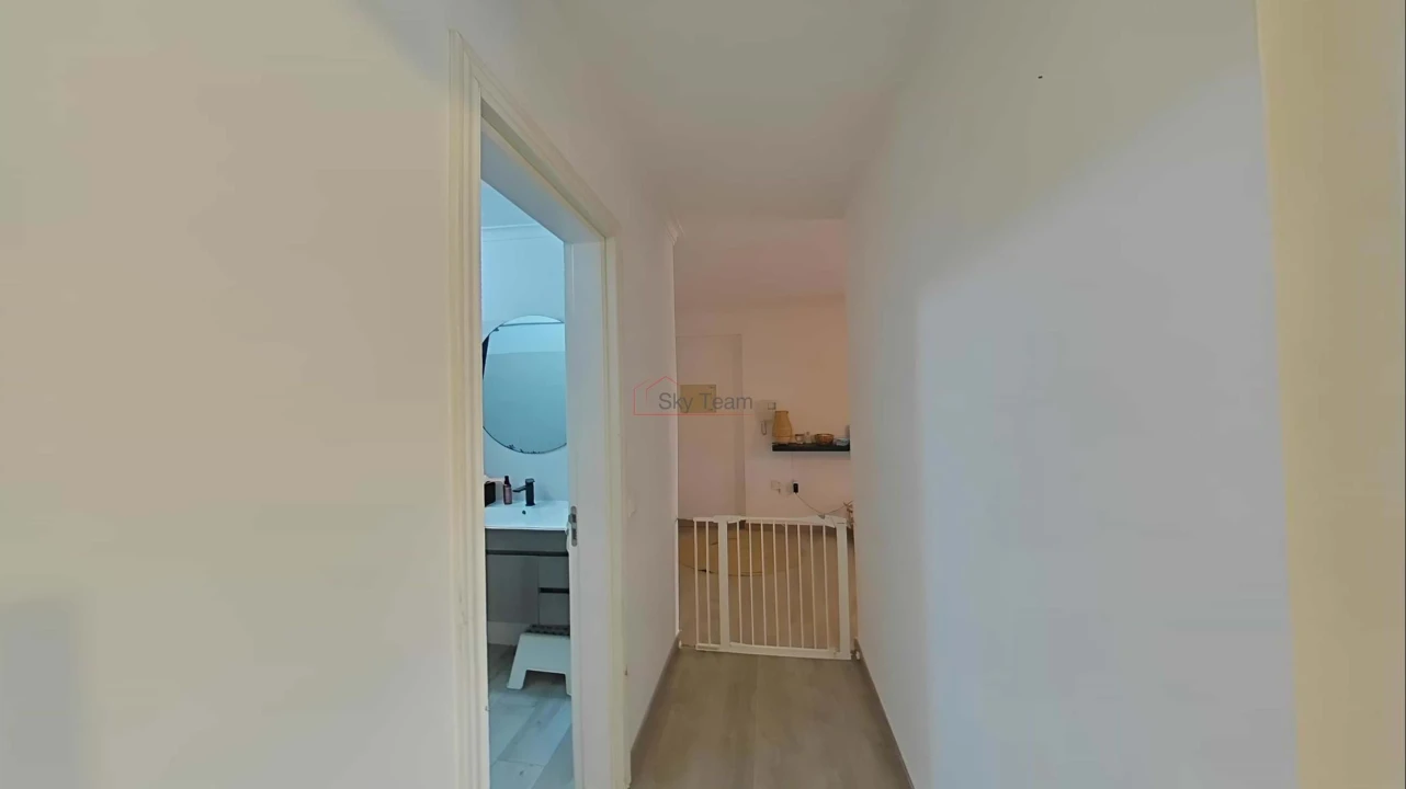 Apartamento T1 para Venda em Amora Foto 28