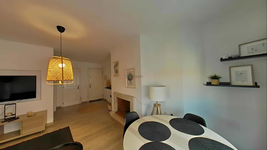 Apartamento T1 para Venda em Amora Foto 5