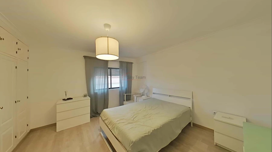 Apartamento T1 para Venda em Amora Foto 25