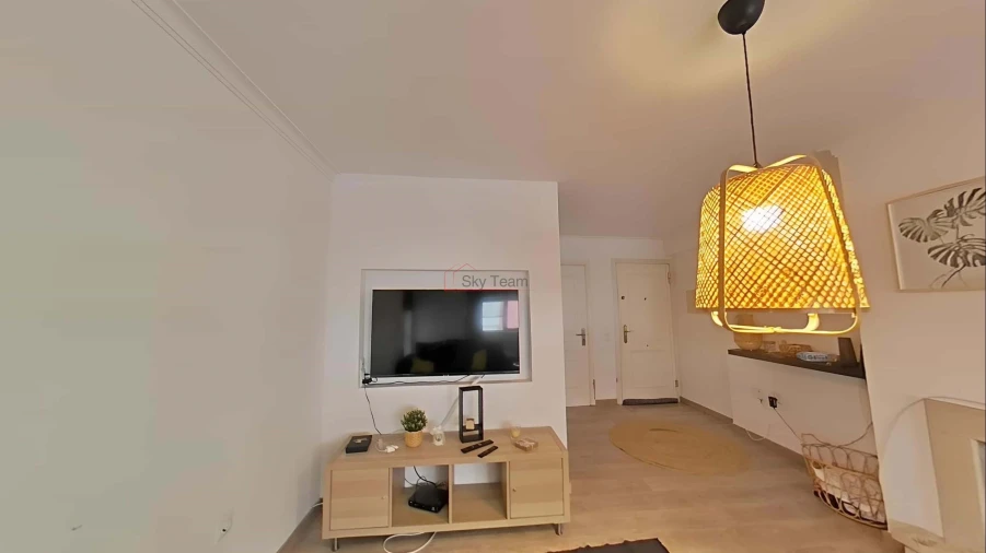 Apartamento T1 para Venda em Amora Foto 8