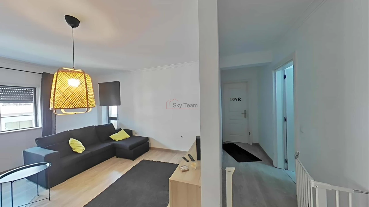 Apartamento T1 para Venda em Amora Foto 6