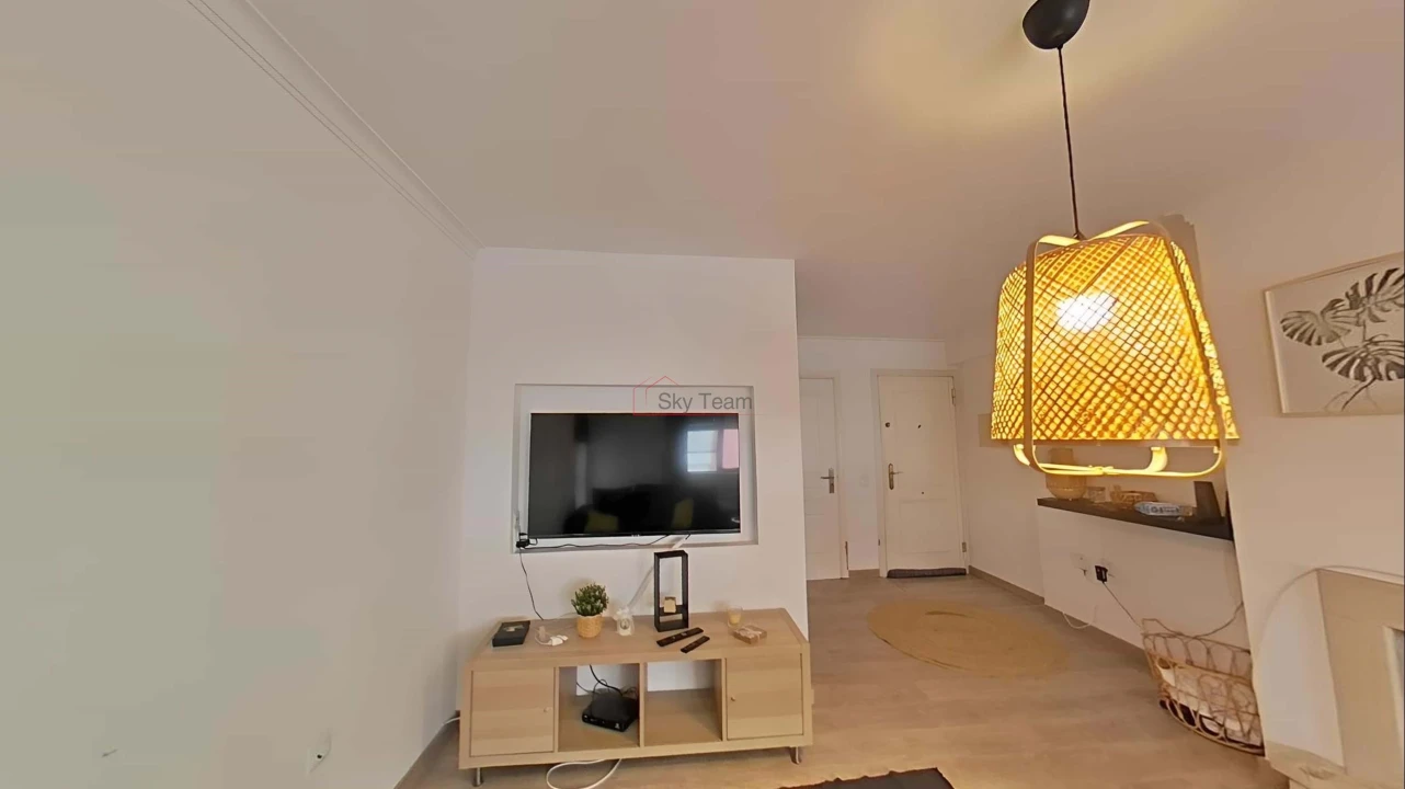 Apartamento T1 para Venda em Amora Foto 8