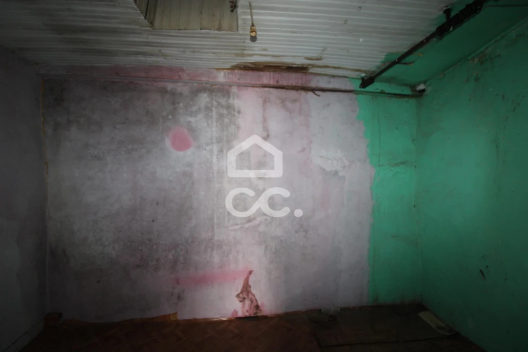 Moradia T2 para Venda em Ervededo Foto 12