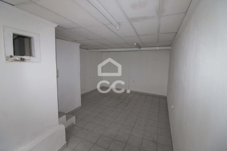 Negócio para Arrendamento em Santa Maria Maior Foto 3