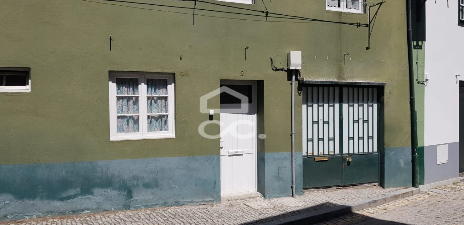 Negócio para Arrendamento em Santa Maria Maior Foto 2