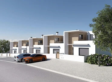 Moradia T3 para Venda em Armação de Pera