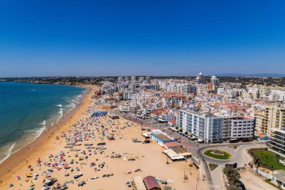 Moradia T3 para Venda em Armação de Pera
