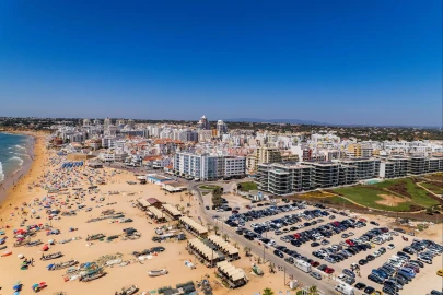 Moradia T3 para Venda em Armação de Pera