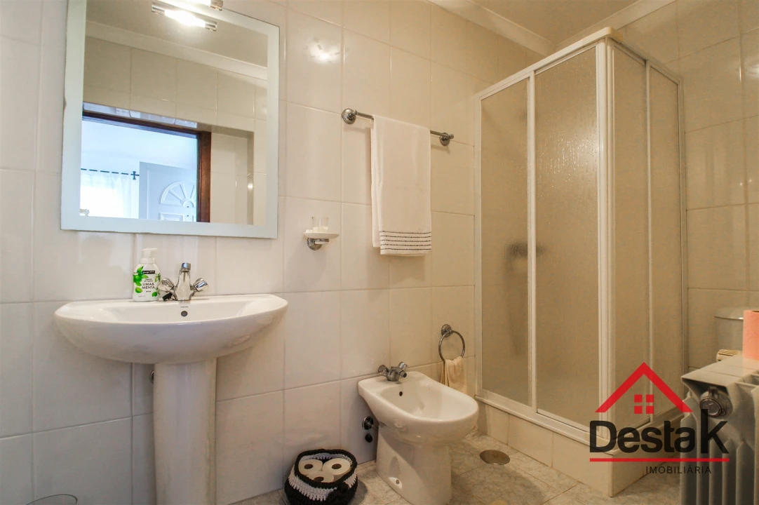 Moradia T5 para Venda em Sul Foto 21