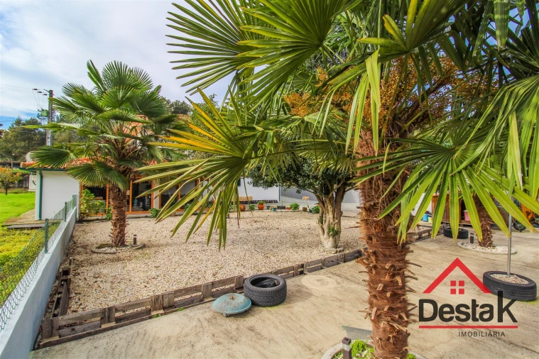 Moradia T5 para Venda em Sul Foto 29