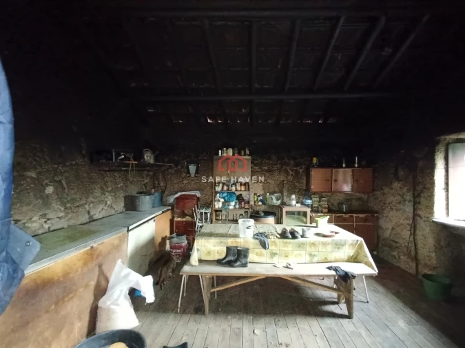 Quinta T0 para Venda em Cunha Baixa Foto 6