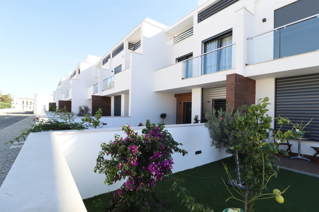 Moradia T3 para Venda em Ferreiras Foto 65