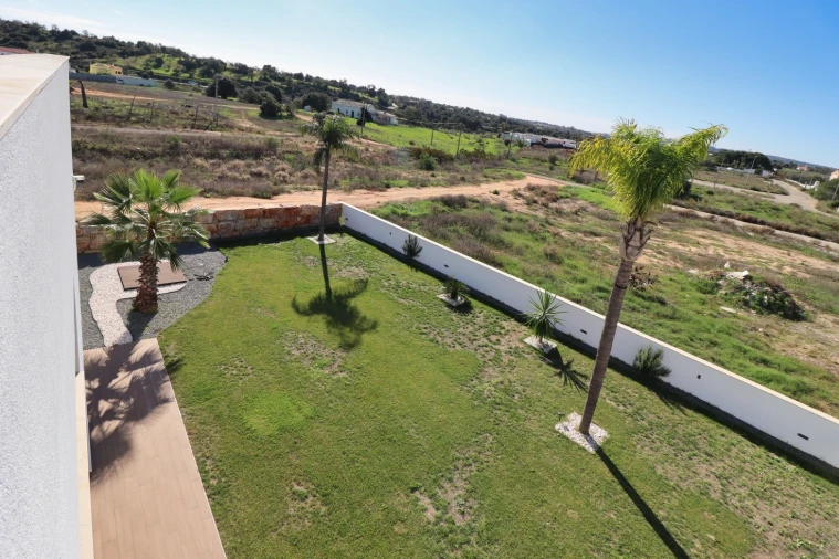 Moradia T3 para Venda em Ferreiras Foto 45