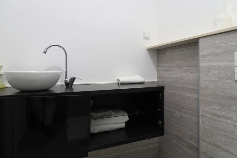 Moradia T3 para Venda em Ferreiras Foto 60