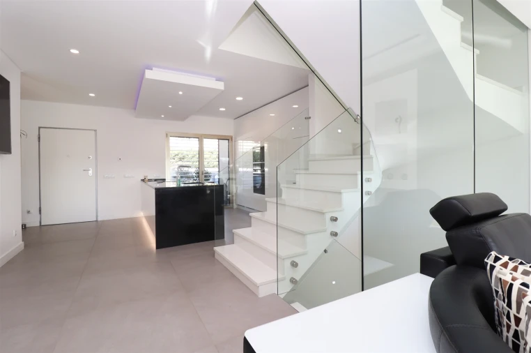 Moradia T3 para Venda em Ferreiras Foto 18