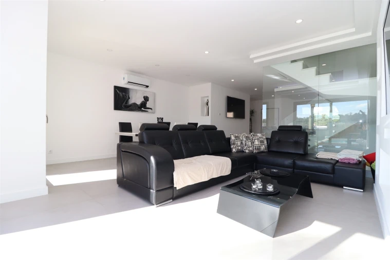 Moradia T3 para Venda em Ferreiras Foto 16