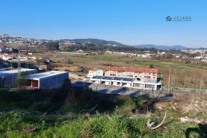 Terreno para Venda em Paredes