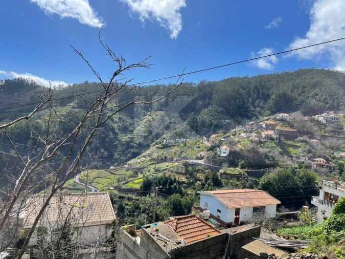 Terreno para Venda em Estreito de Camara de Lobos Foto 7