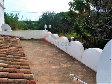 Moradia T2 para Venda em Santa Catarina da Fonte do Bispo